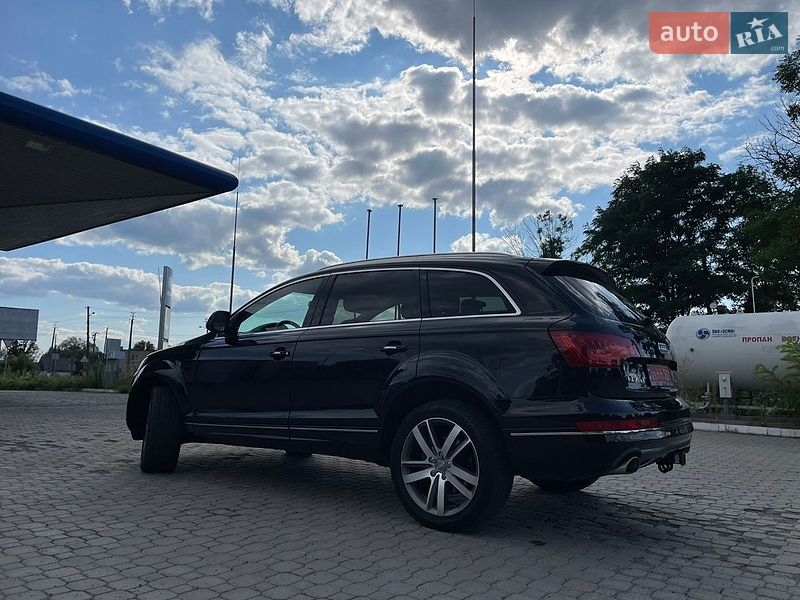 Внедорожник / Кроссовер Audi Q7 2013 в Ковеле
