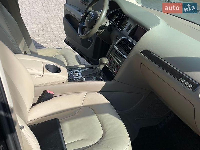 Внедорожник / Кроссовер Audi Q7 2013 в Ковеле