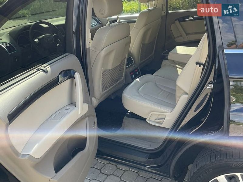 Внедорожник / Кроссовер Audi Q7 2013 в Ковеле