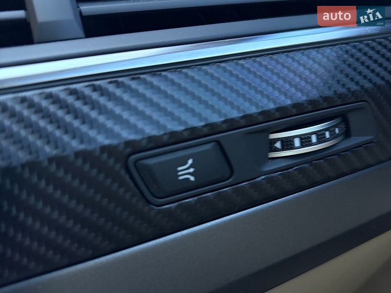 Внедорожник / Кроссовер Audi Q7 2016 в Киеве