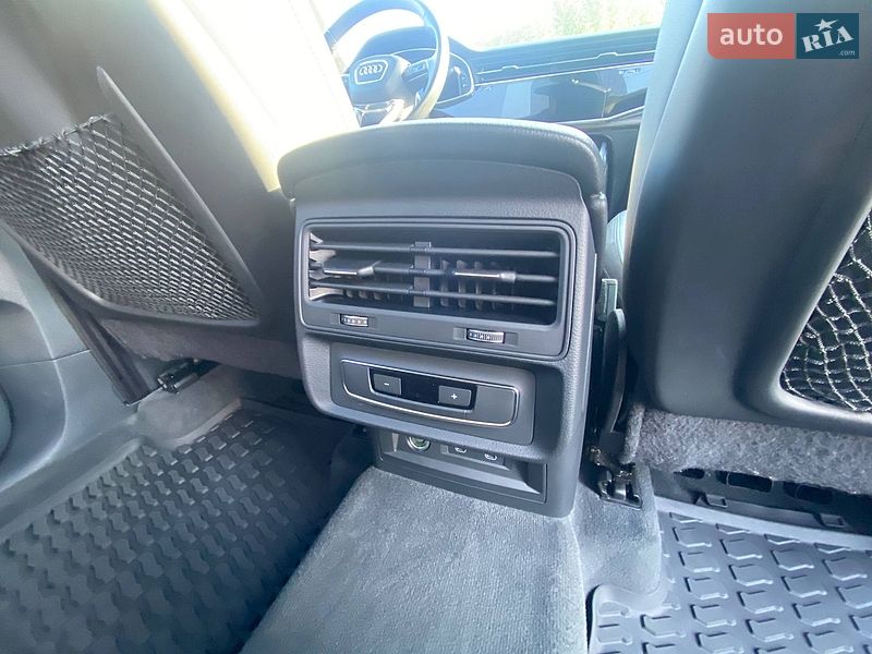 Позашляховик / Кросовер Audi Q7 2020 в Львові фото 31 Позашляховик / Кросовер Audi Q7 2020 в Львові