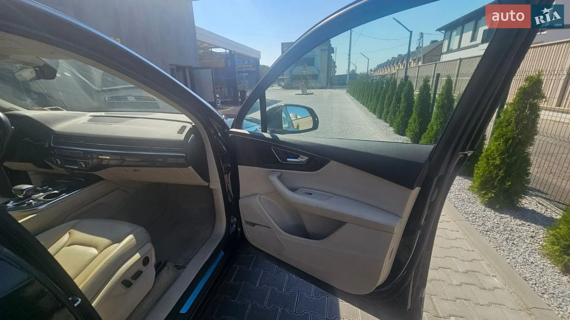 Audi Q7 2018 VIN WA1LAAF79KD009967 фото оголошення 13 з 43