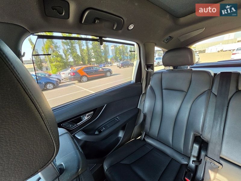 Внедорожник / Кроссовер Audi Q7 2017 в Киеве