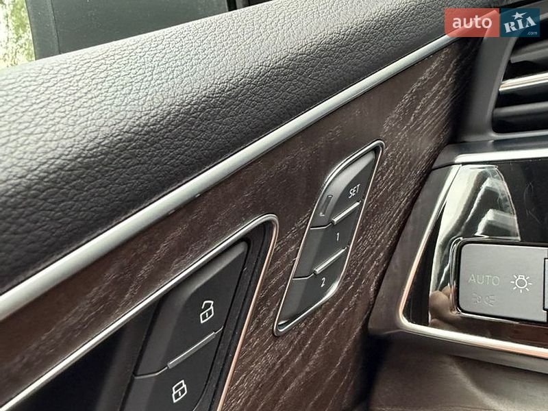 Внедорожник / Кроссовер Audi Q7 2020 в Тернополе