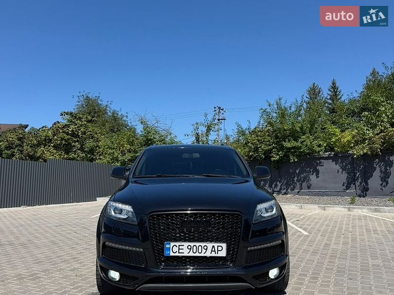 Позашляховик / Кросовер Audi Q7 2011 в Чернівцях