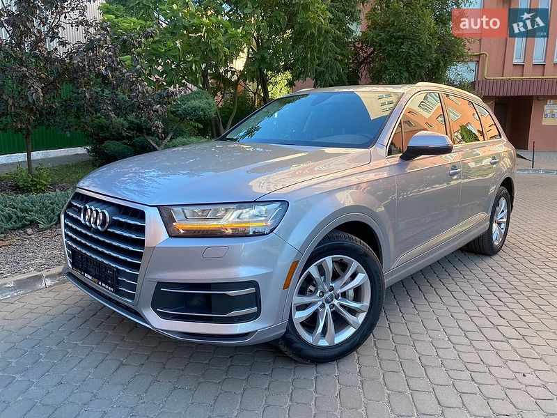 Внедорожник / Кроссовер Audi Q7 2018 в Луцке