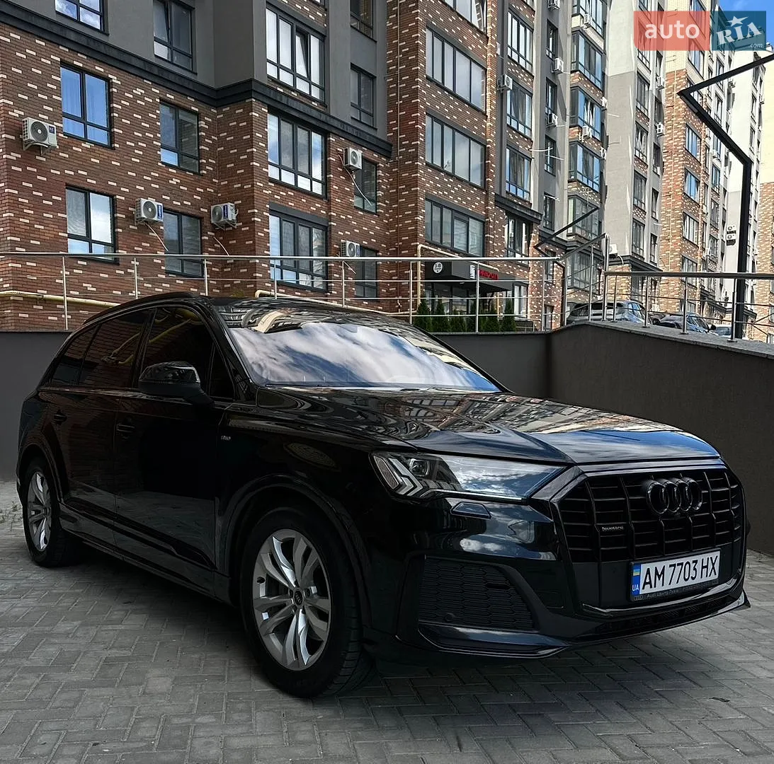 2021 Audi Q7 - фото 1