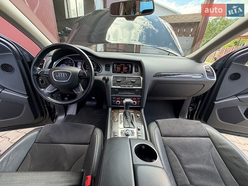 Позашляховик / Кросовер Audi Q7 2015 в Хмельницькому