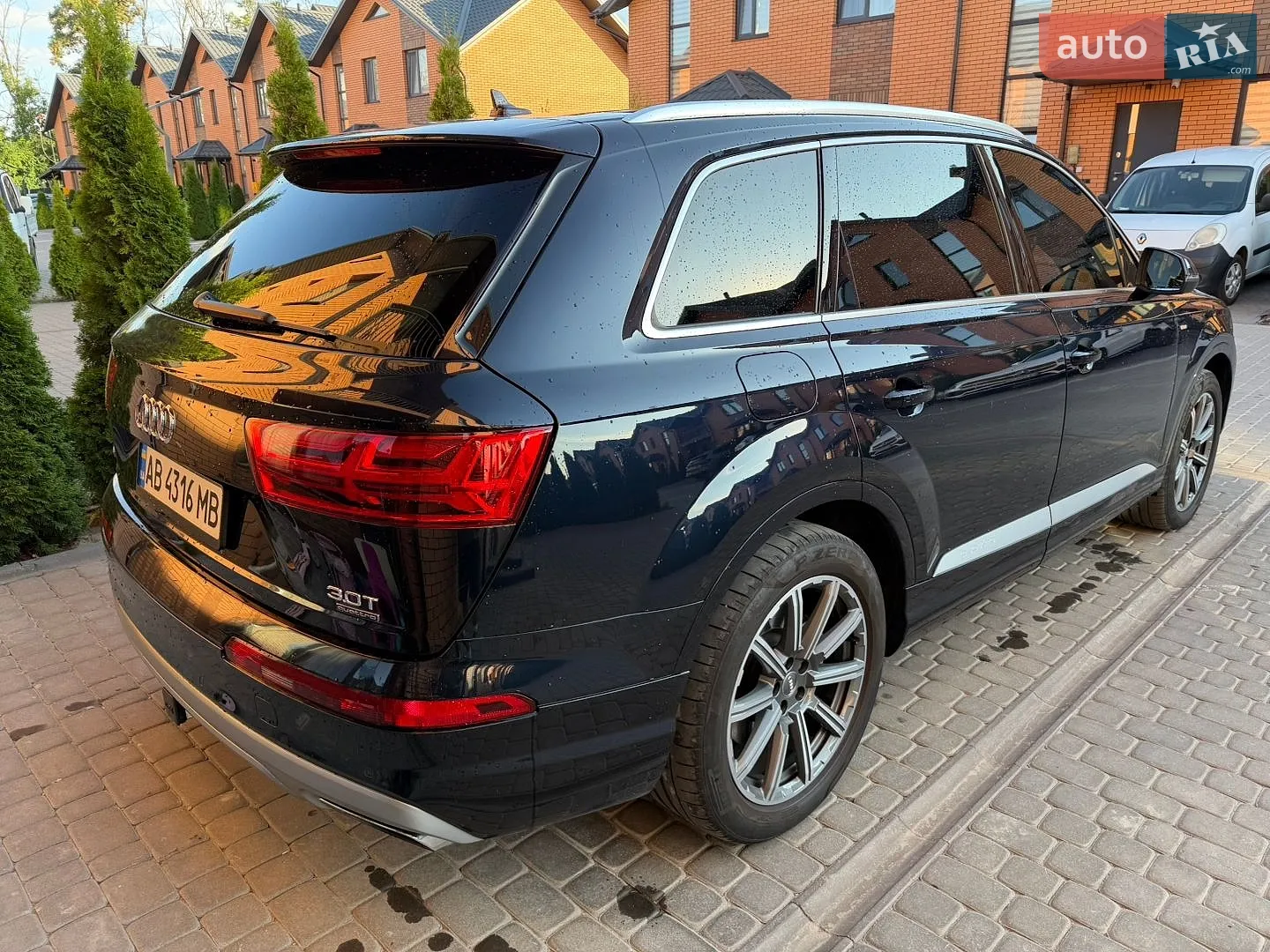 2017 Audi Q7 - мініатюра 5