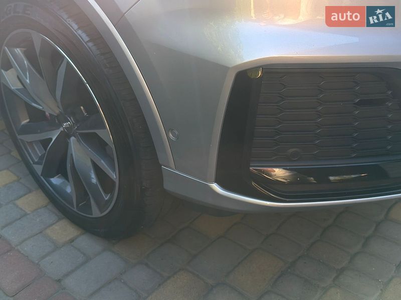 Внедорожник / Кроссовер Audi Q7 2020 в Сваляве