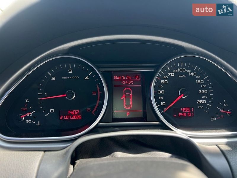 Позашляховик / Кросовер Audi Q7 2010 в Івано-Франківську