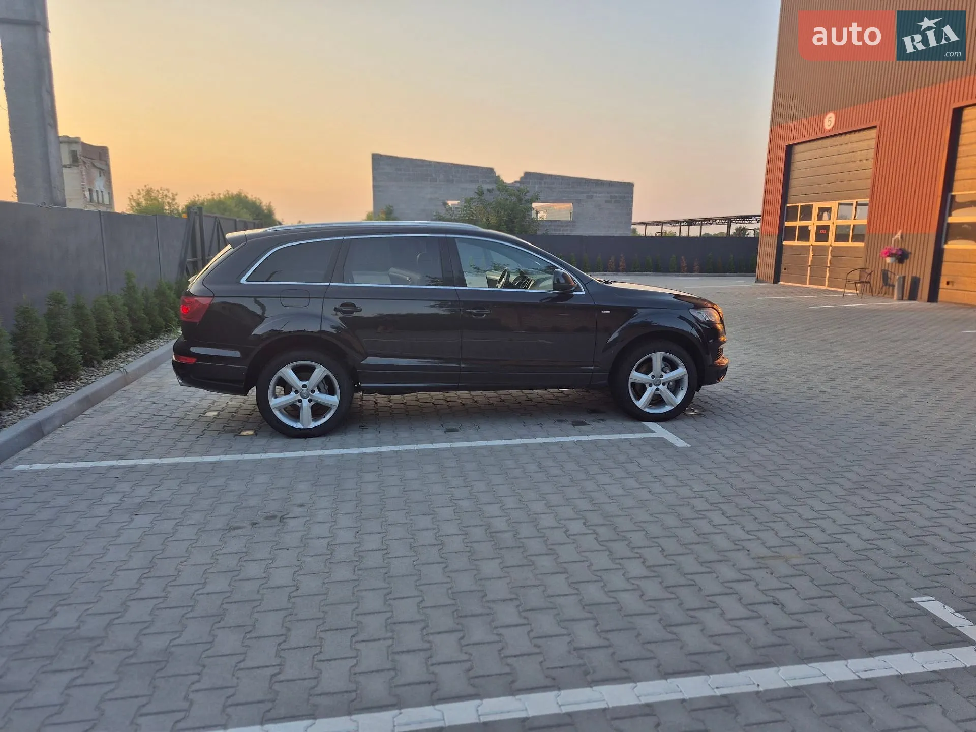 2015 Audi Q7 - мініатюра 12