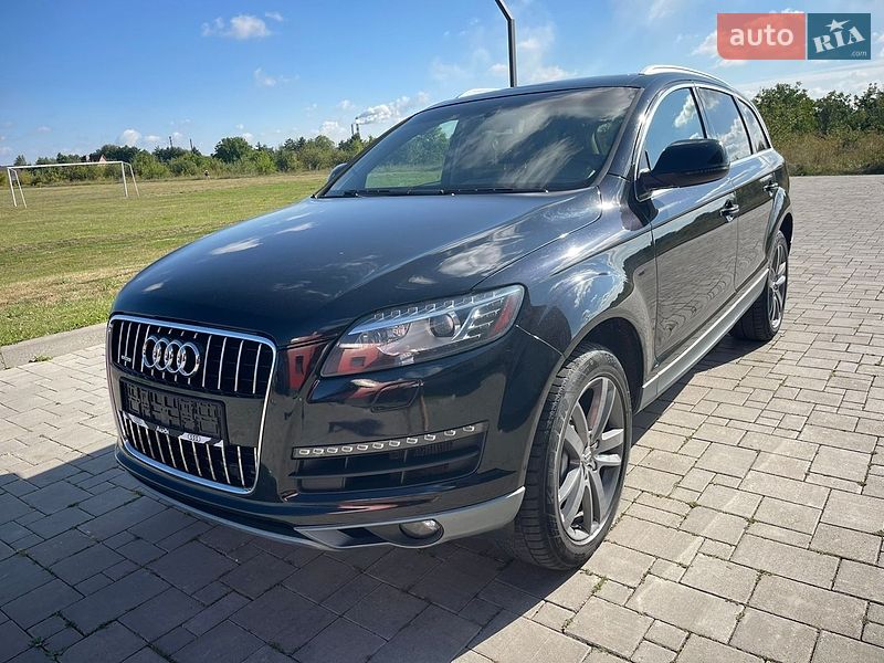 Позашляховик / Кросовер Audi Q7 2011 в Рівному