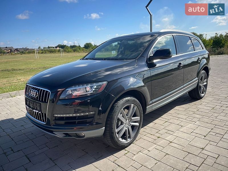 Позашляховик / Кросовер Audi Q7 2011 в Рівному