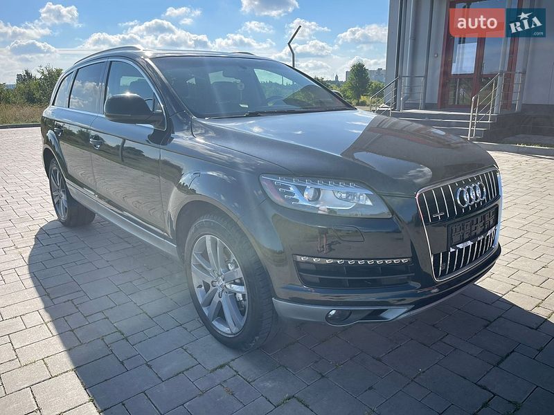 Позашляховик / Кросовер Audi Q7 2011 в Рівному