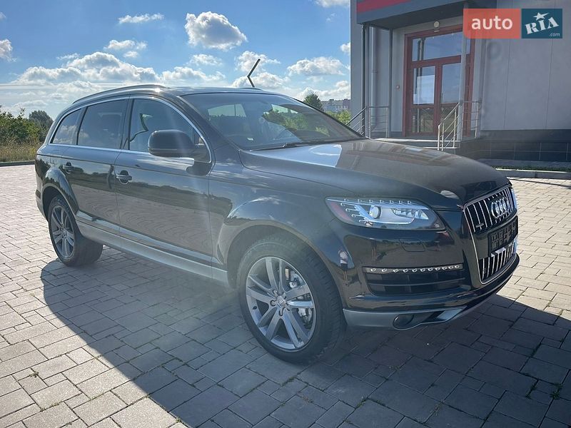 Позашляховик / Кросовер Audi Q7 2011 в Рівному