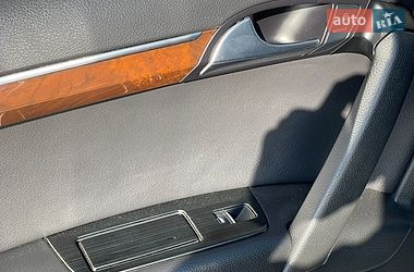 Позашляховик / Кросовер Audi Q7 2011 в Рівному