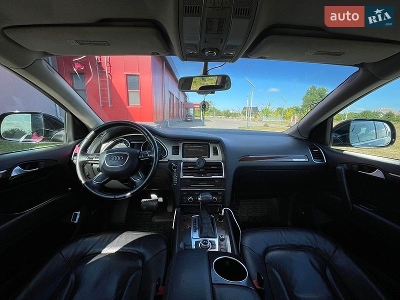 Позашляховик / Кросовер Audi Q7 2011 в Рівному