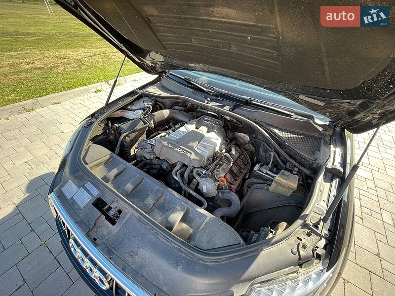 Позашляховик / Кросовер Audi Q7 2011 в Рівному