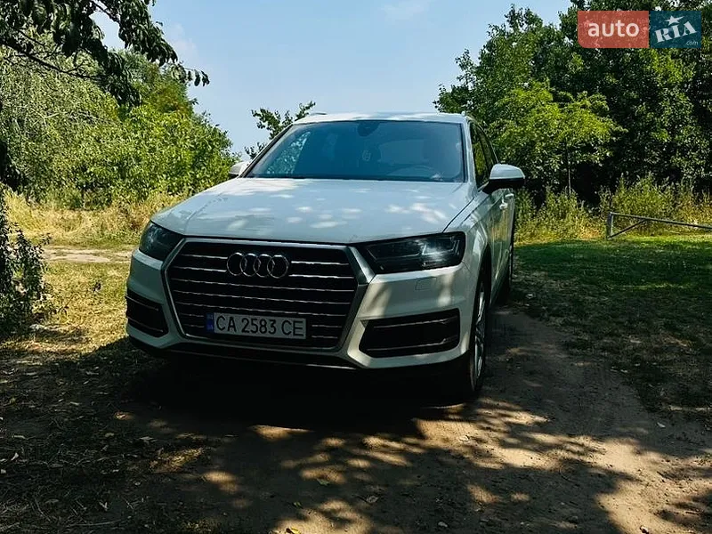 Audi Q7