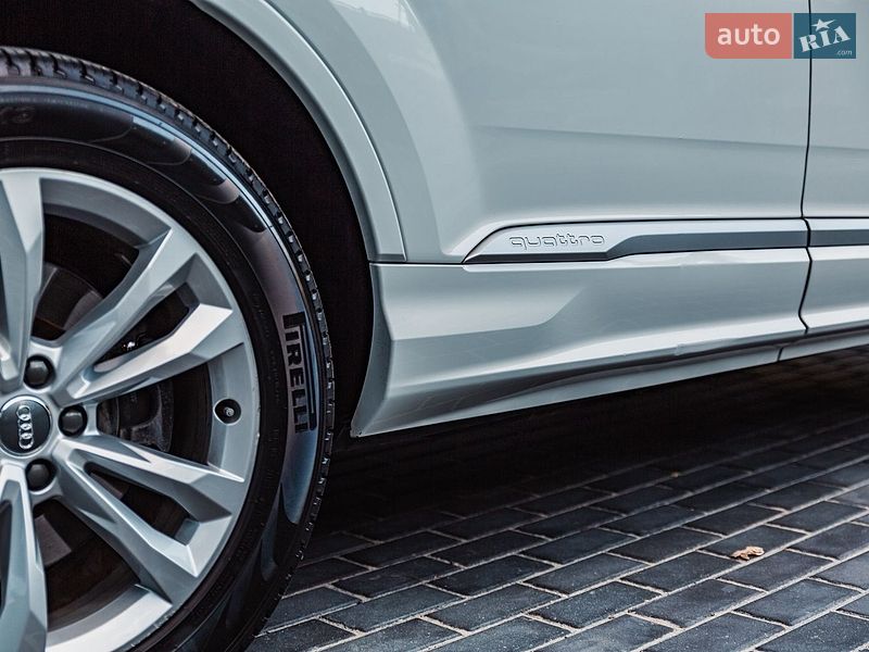 Позашляховик / Кросовер Audi Q7 2019 в Полтаві фото 16 Позашляховик / Кросовер Audi Q7 2019 в Полтаві