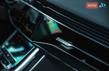Позашляховик / Кросовер Audi Q7 2019 в Полтаві фото 40 Позашляховик / Кросовер Audi Q7 2019 в Полтаві