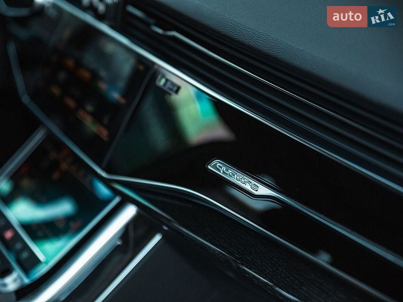 Позашляховик / Кросовер Audi Q7 2019 в Полтаві фото 40 Позашляховик / Кросовер Audi Q7 2019 в Полтаві