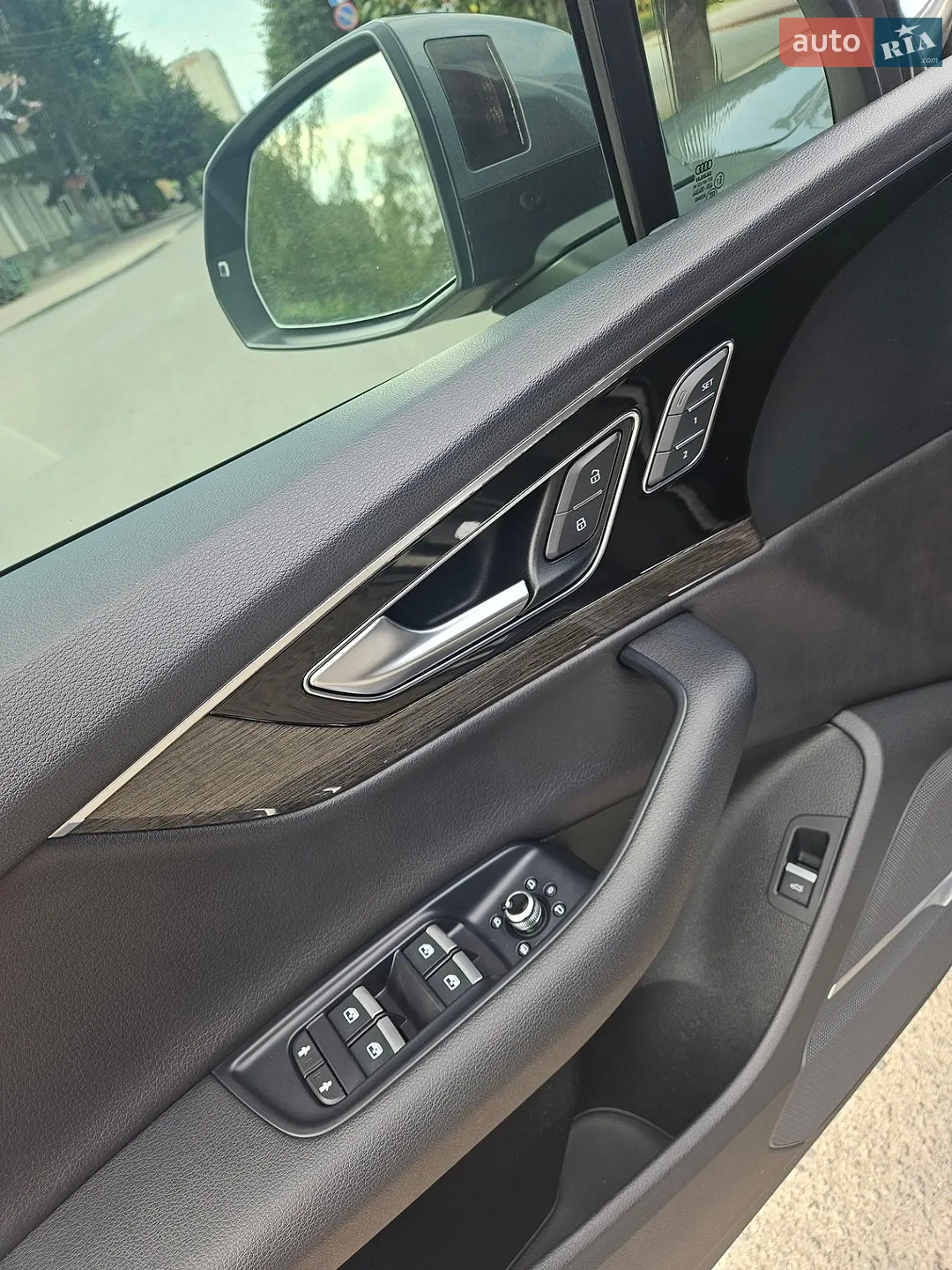 2017 Audi Q7 - мініатюра 9