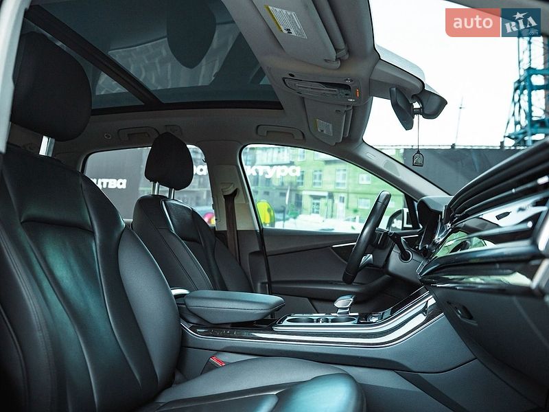 Позашляховик / Кросовер Audi Q7 2019 в Полтаві фото 47 Позашляховик / Кросовер Audi Q7 2019 в Полтаві