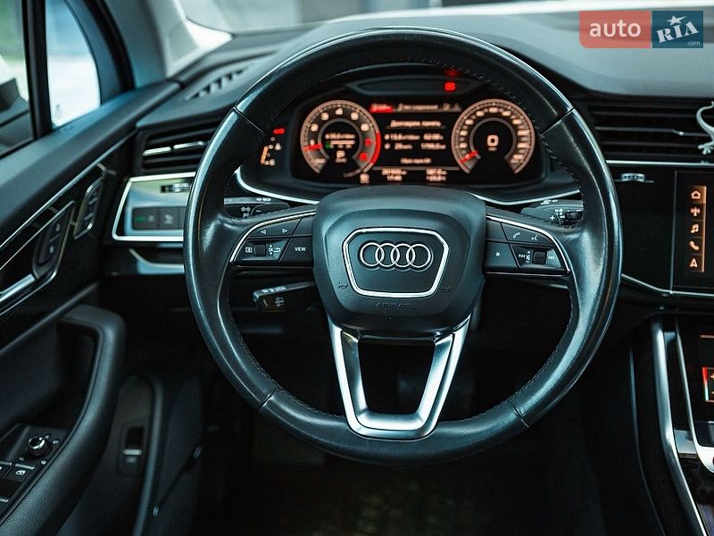 Позашляховик / Кросовер Audi Q7 2019 в Полтаві фото 65 Позашляховик / Кросовер Audi Q7 2019 в Полтаві