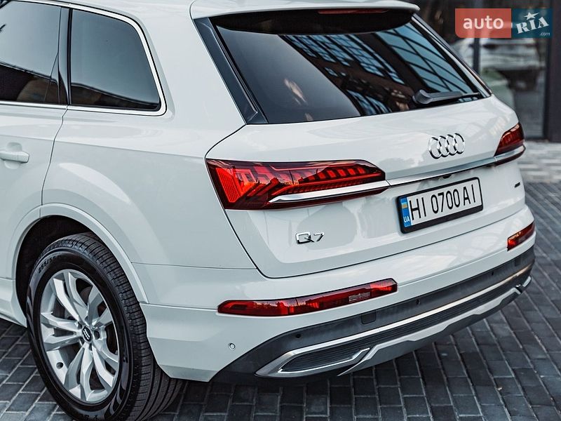 Позашляховик / Кросовер Audi Q7 2019 в Полтаві фото 76 Позашляховик / Кросовер Audi Q7 2019 в Полтаві