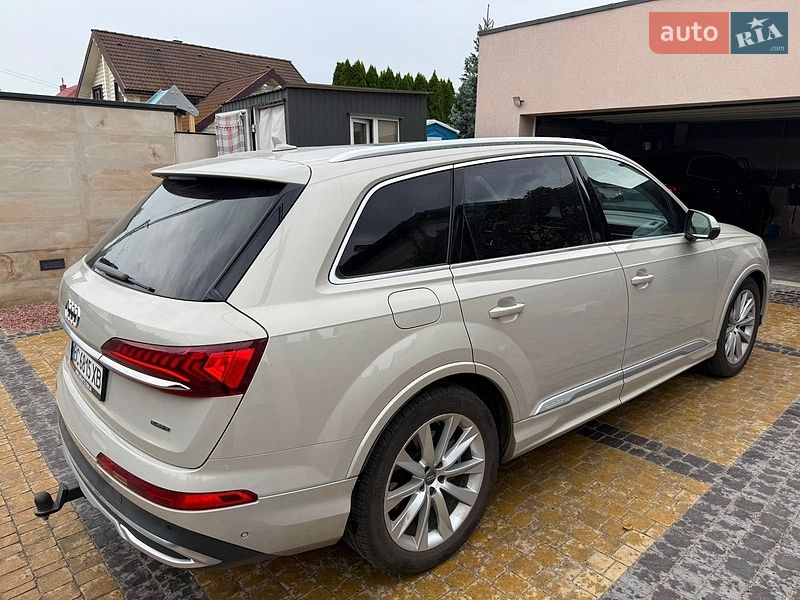 Внедорожник / Кроссовер Audi Q7 2020 в Львове