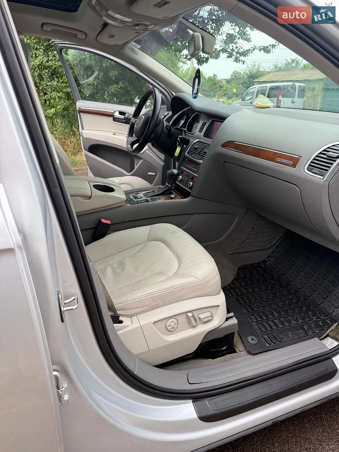2012 Audi Q7 - мініатюра 17