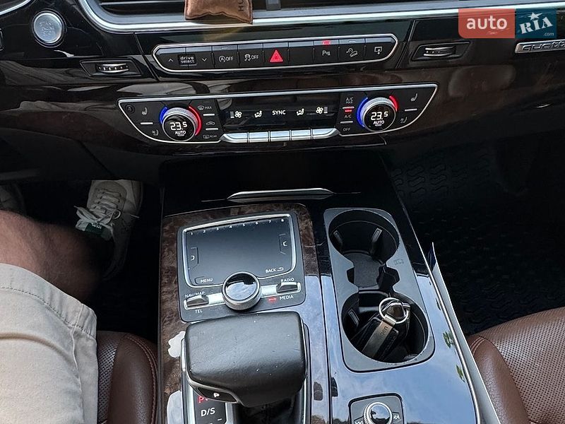 Внедорожник / Кроссовер Audi Q7 2016 в Киеве фото 38 Внедорожник / Кроссовер Audi Q7 2016 в Киеве
