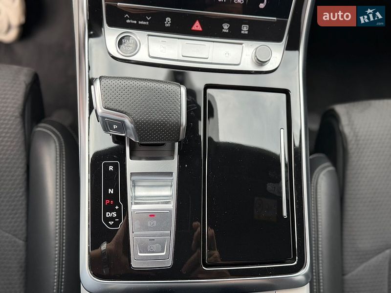 Позашляховик / Кросовер Audi Q7 2023 в Києві