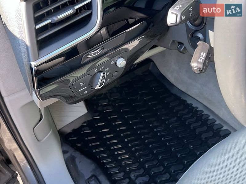 Внедорожник / Кроссовер Audi Q7 2016 в Одессе