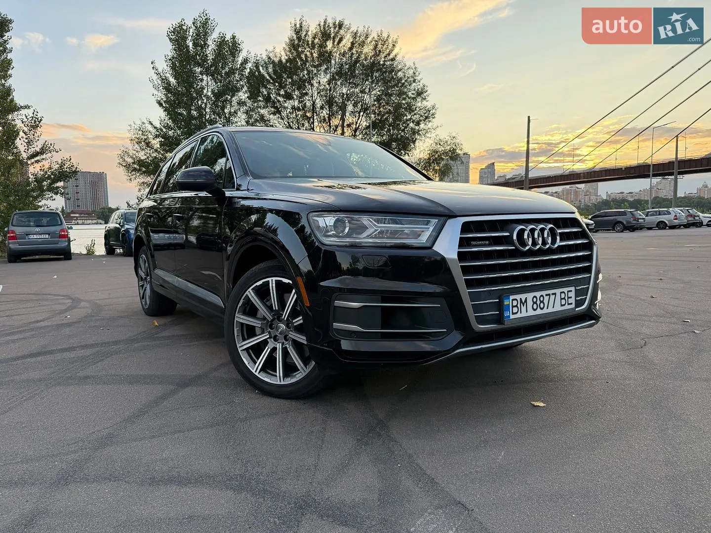 2018 Audi Q7 - фото 1