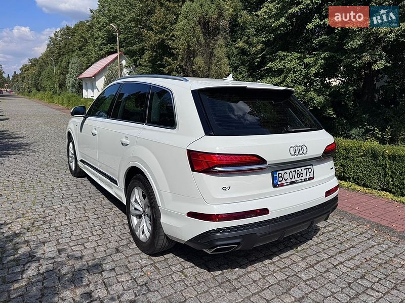 Позашляховик / Кросовер Audi Q7 2025 в Києві фото 40 Позашляховик / Кросовер Audi Q7 2025 в Києві