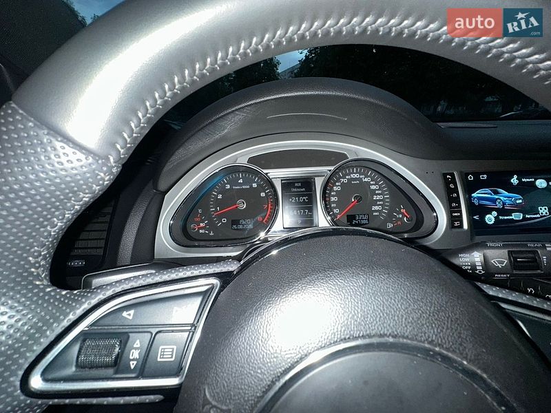 Позашляховик / Кросовер Audi Q7 2012 в Рівному