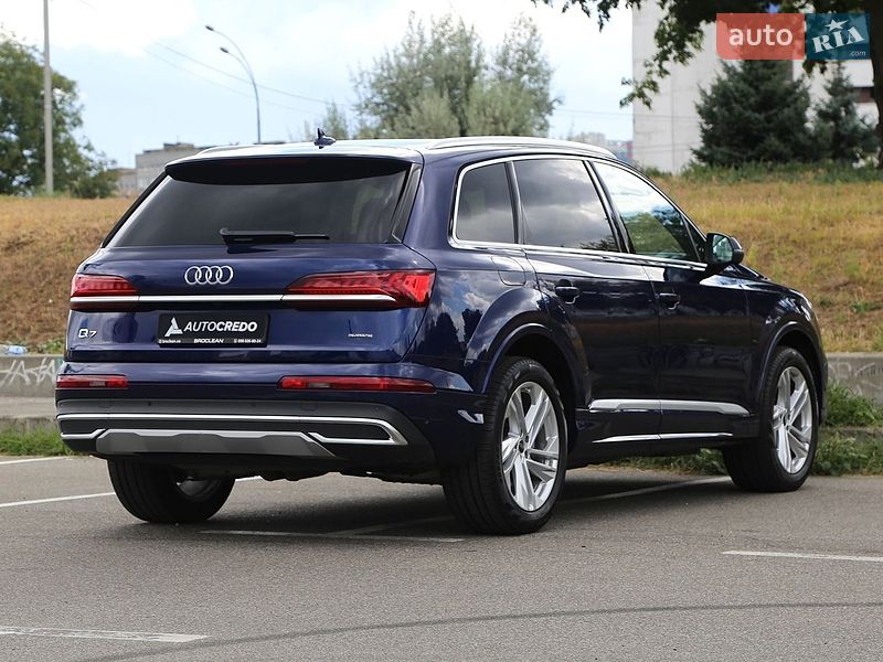 Внедорожник / Кроссовер Audi Q7 2023 в Киеве фото 7 Внедорожник / Кроссовер Audi Q7 2023 в Киеве