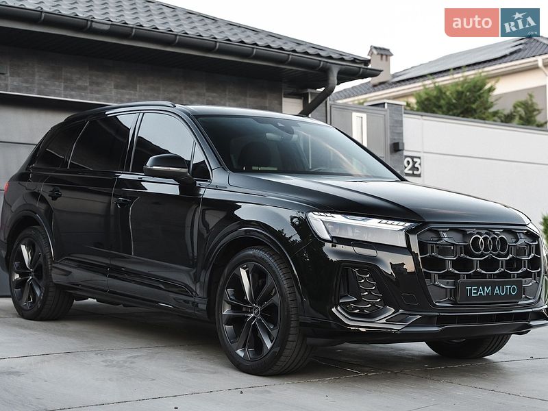 Внедорожник / Кроссовер Audi Q7 2024 в Одессе