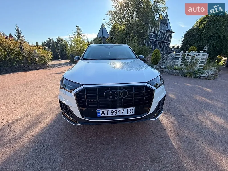 Audi Q7