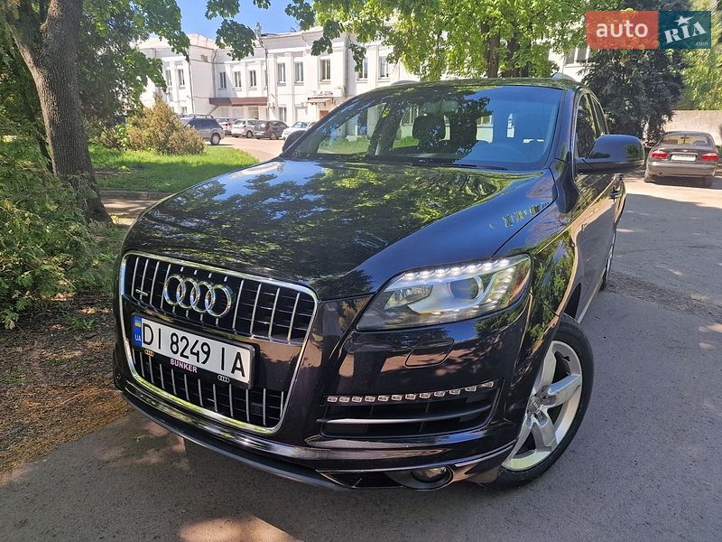 Позашляховик / Кросовер Audi Q7 2014 в Києві