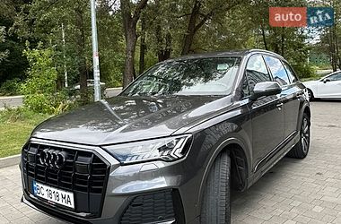 Внедорожник / Кроссовер Audi Q7 2023 в Новояворовске