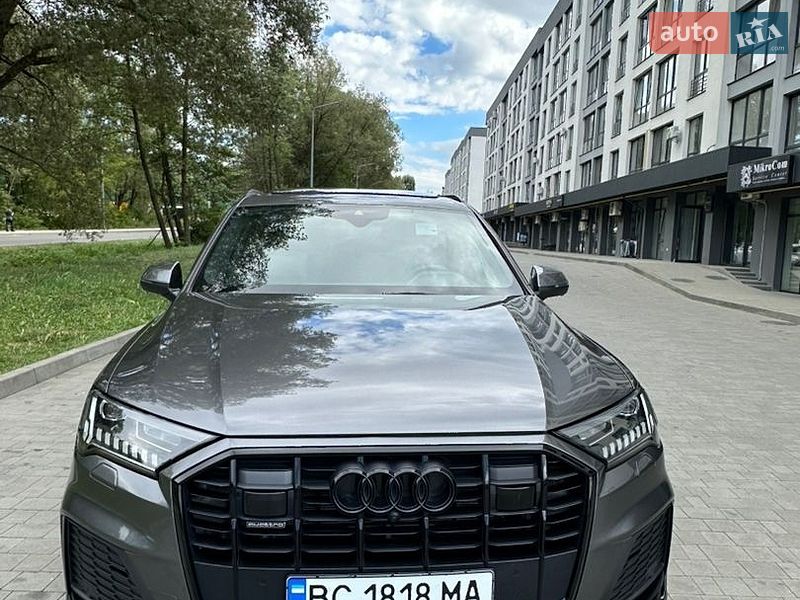 Позашляховик / Кросовер Audi Q7 2023 в Новояворівську