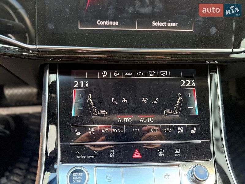 Позашляховик / Кросовер Audi Q7 2020 в Києві