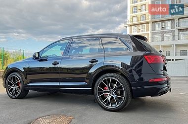 Внедорожник / Кроссовер Audi Q7 2018 в Киеве