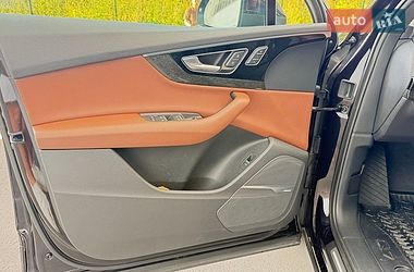 Внедорожник / Кроссовер Audi Q7 2018 в Киеве