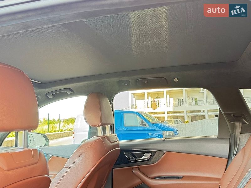 Внедорожник / Кроссовер Audi Q7 2018 в Киеве