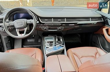 Внедорожник / Кроссовер Audi Q7 2018 в Киеве